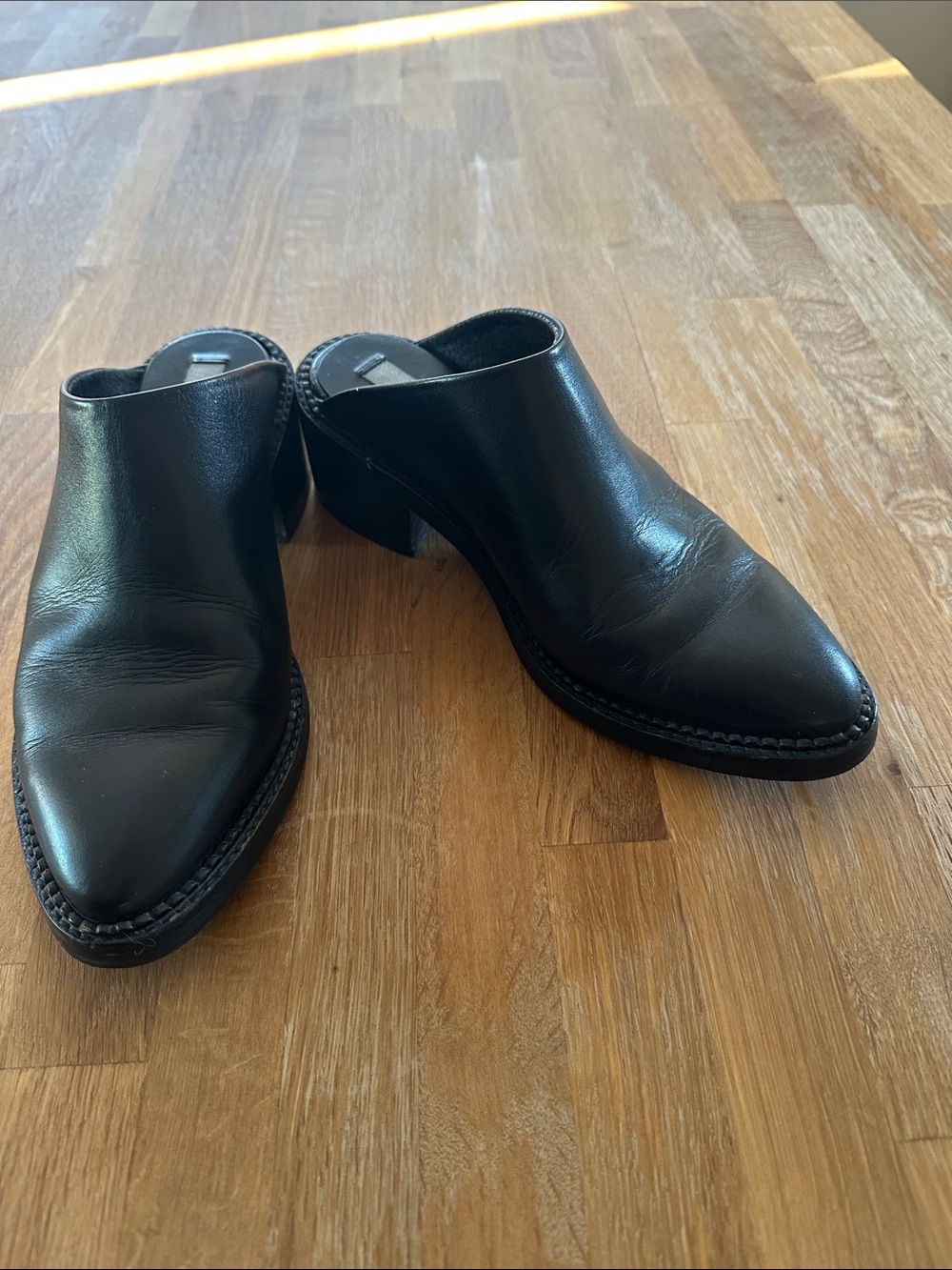 Miista Bryn Clog, black 37